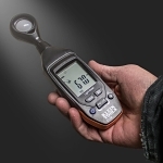 Klein® ET130 Digital Light Meter, 4000 fc/40000 lux Measuring, Backlit LCD Display